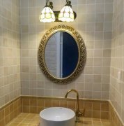 华宇代理如何选择欧式浴室镜 安装浴室镜有方法