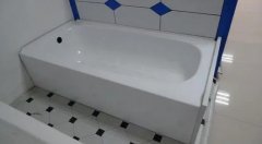 华宇代理不同材质浴缸之间优缺点的对比